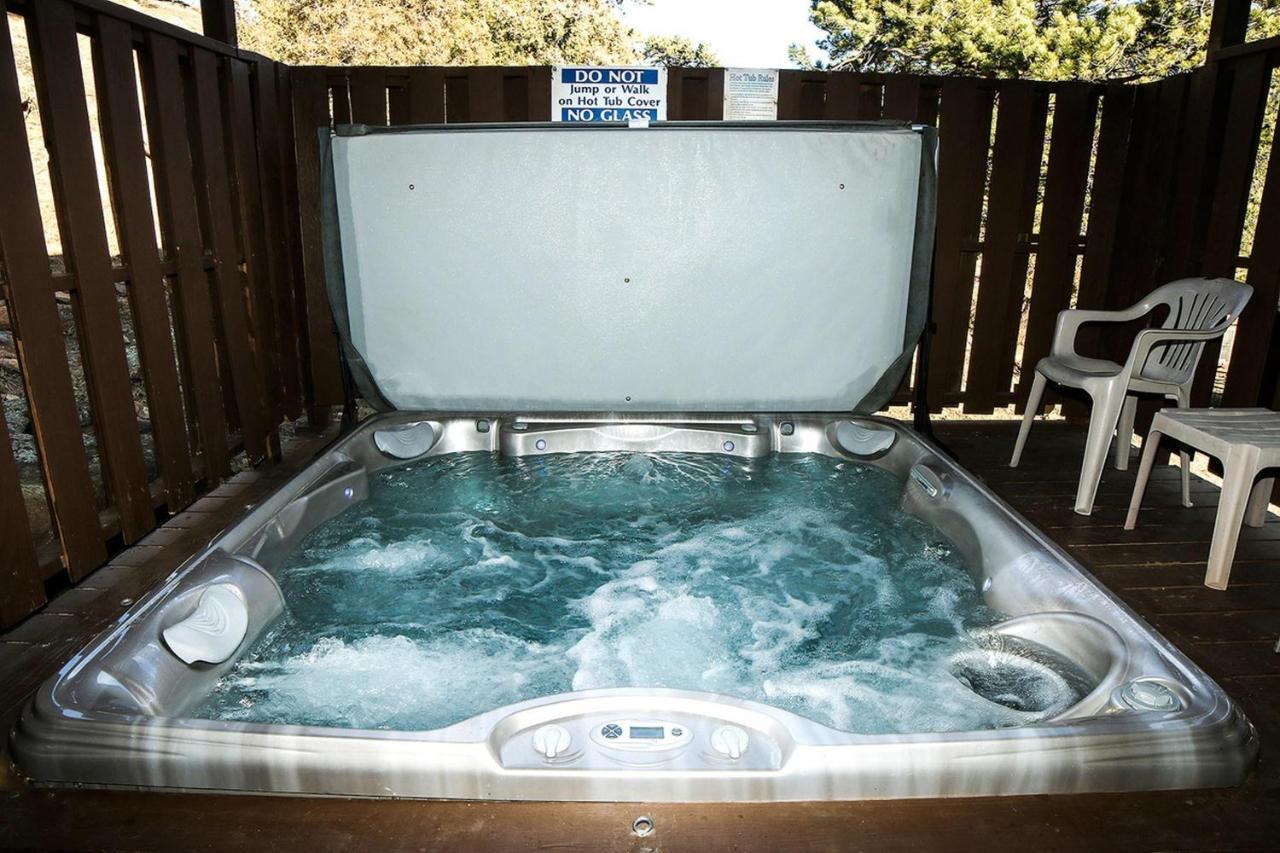 Lazy R Cottages With Hot Tubs By Rocky Mountain Resorts เอสเทสพาร์ค ห้อง รูปภาพ